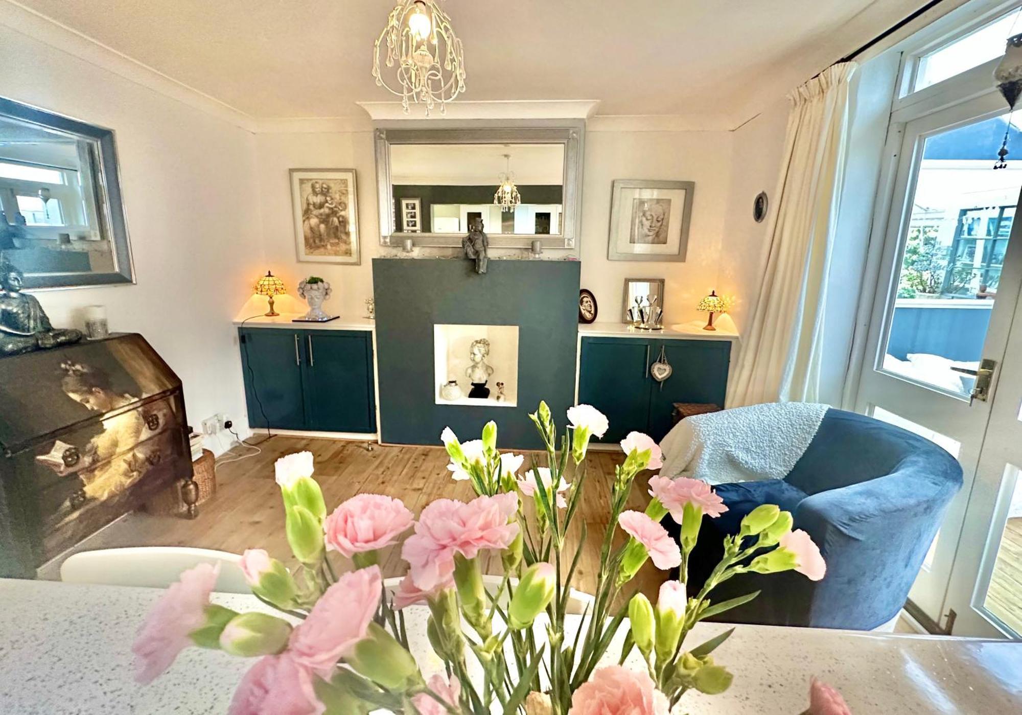 Garden Cottage - 3 Bedroom Close To Town And Beach Μπόρνμουθ Εξωτερικό φωτογραφία